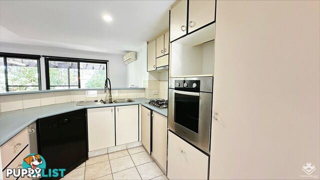 126/19 Santa Barbara Road Hope Island QLD 4212
