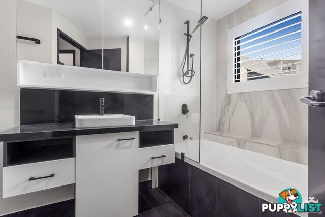 ID:21136085 139 Commercial Road Teneriffe QLD 4005