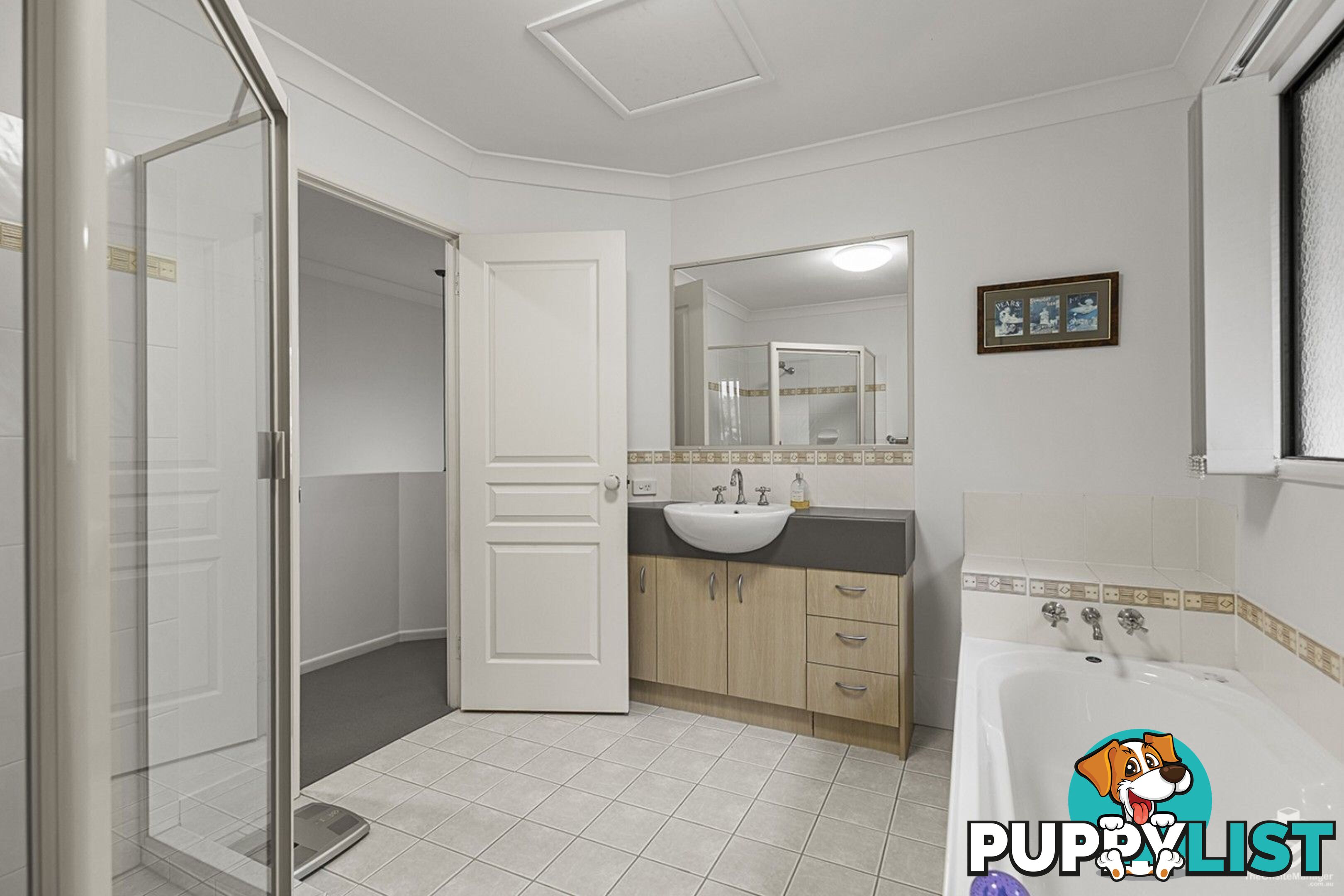27/2 Springhill Drive Sippy Downs qld 4556