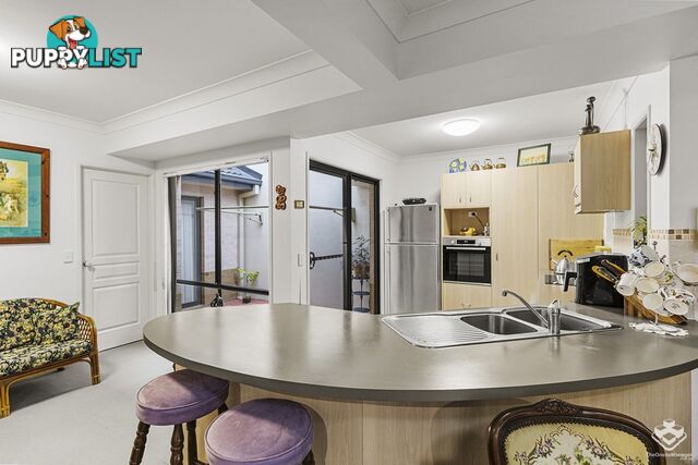 27/2 Springhill Drive Sippy Downs qld 4556