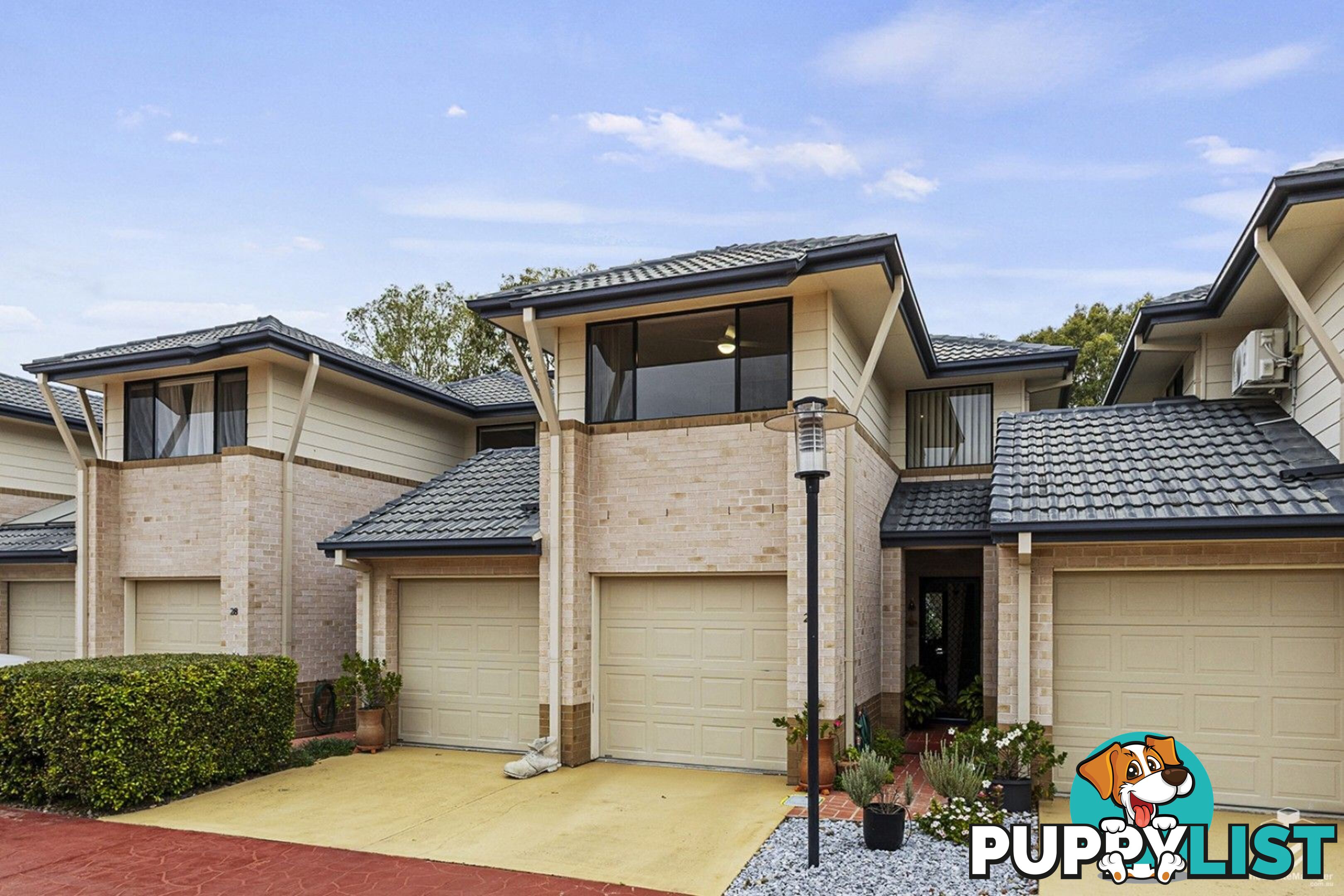 27/2 Springhill Drive Sippy Downs qld 4556