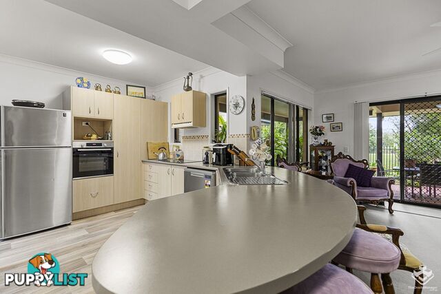 27/2 Springhill Drive Sippy Downs qld 4556