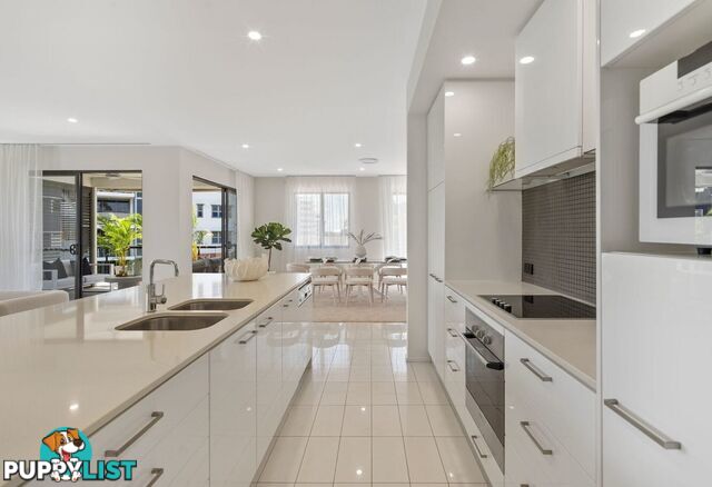 ID:21152995 310 Easthill Drive Robina QLD 4226