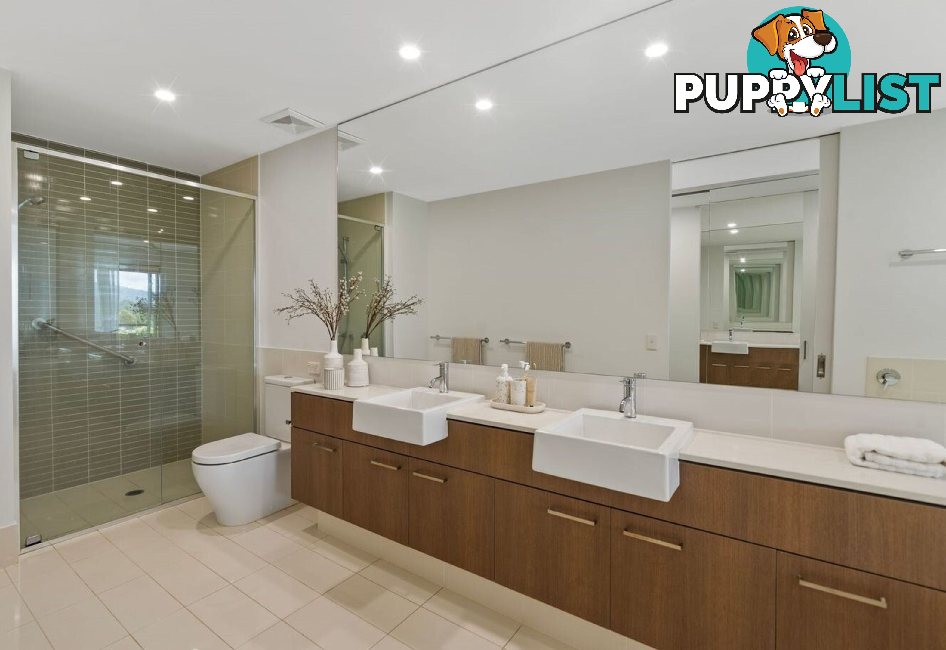 ID:21152995 310 Easthill Drive Robina QLD 4226