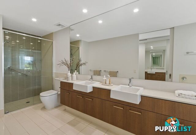 ID:21152995 310 Easthill Drive Robina QLD 4226