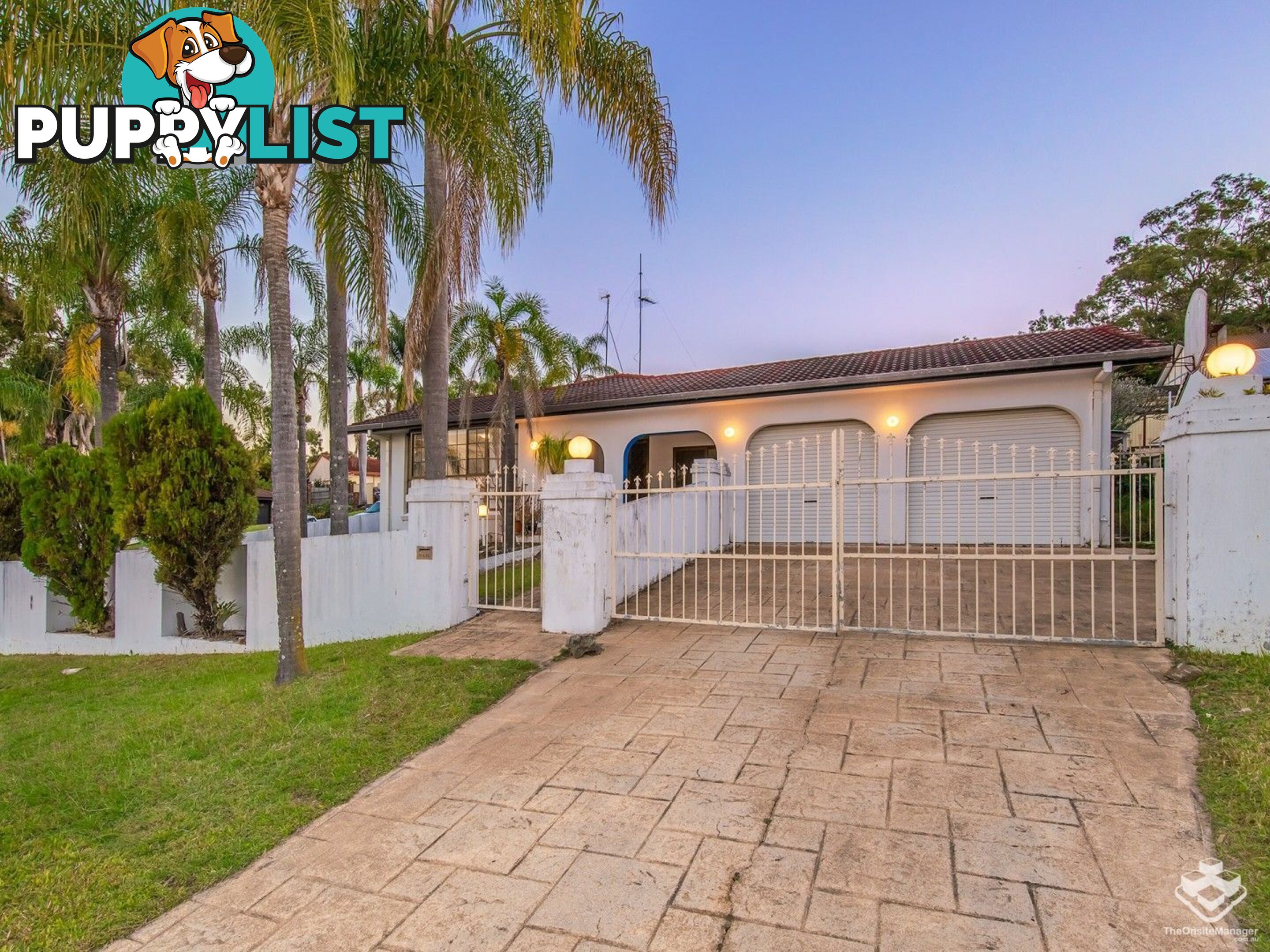 2 Nowra Court Helensvale QLD 4212