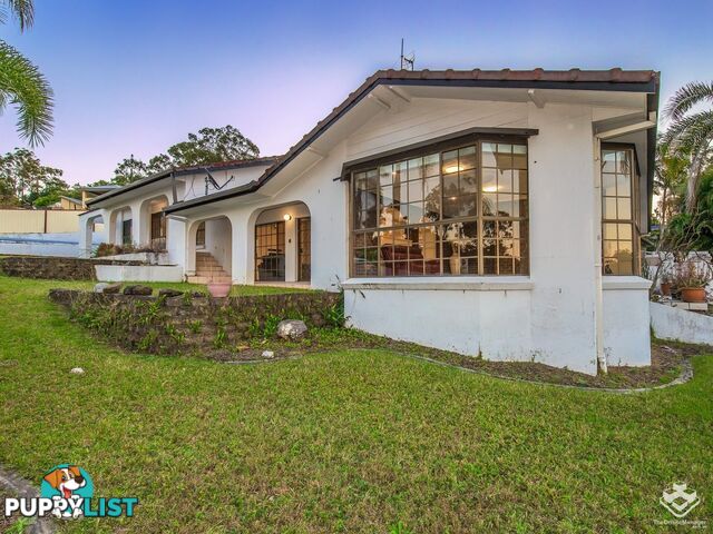 2 Nowra Court Helensvale QLD 4212