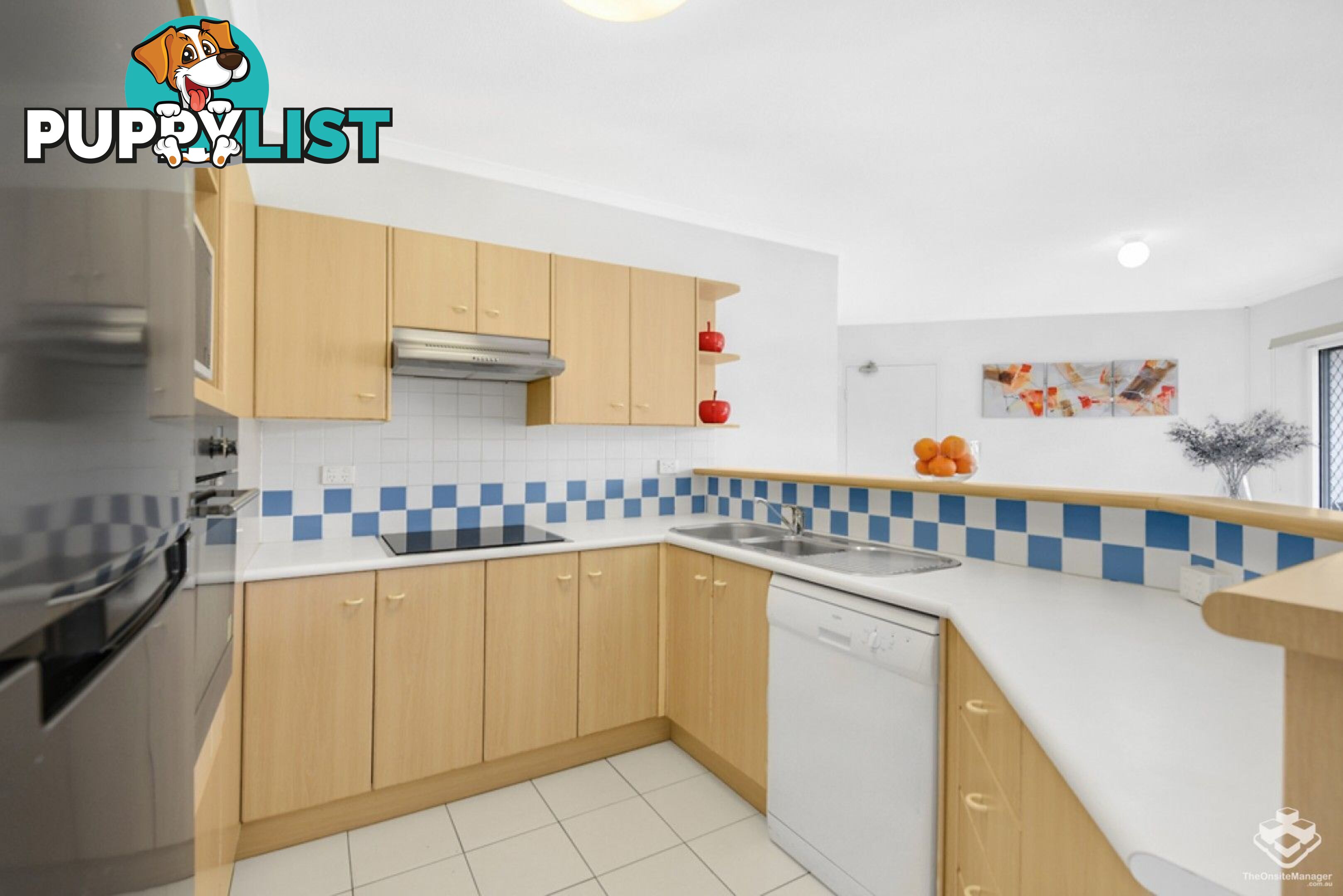 ID:21152862 220 Marine Parade Labrador QLD 4215