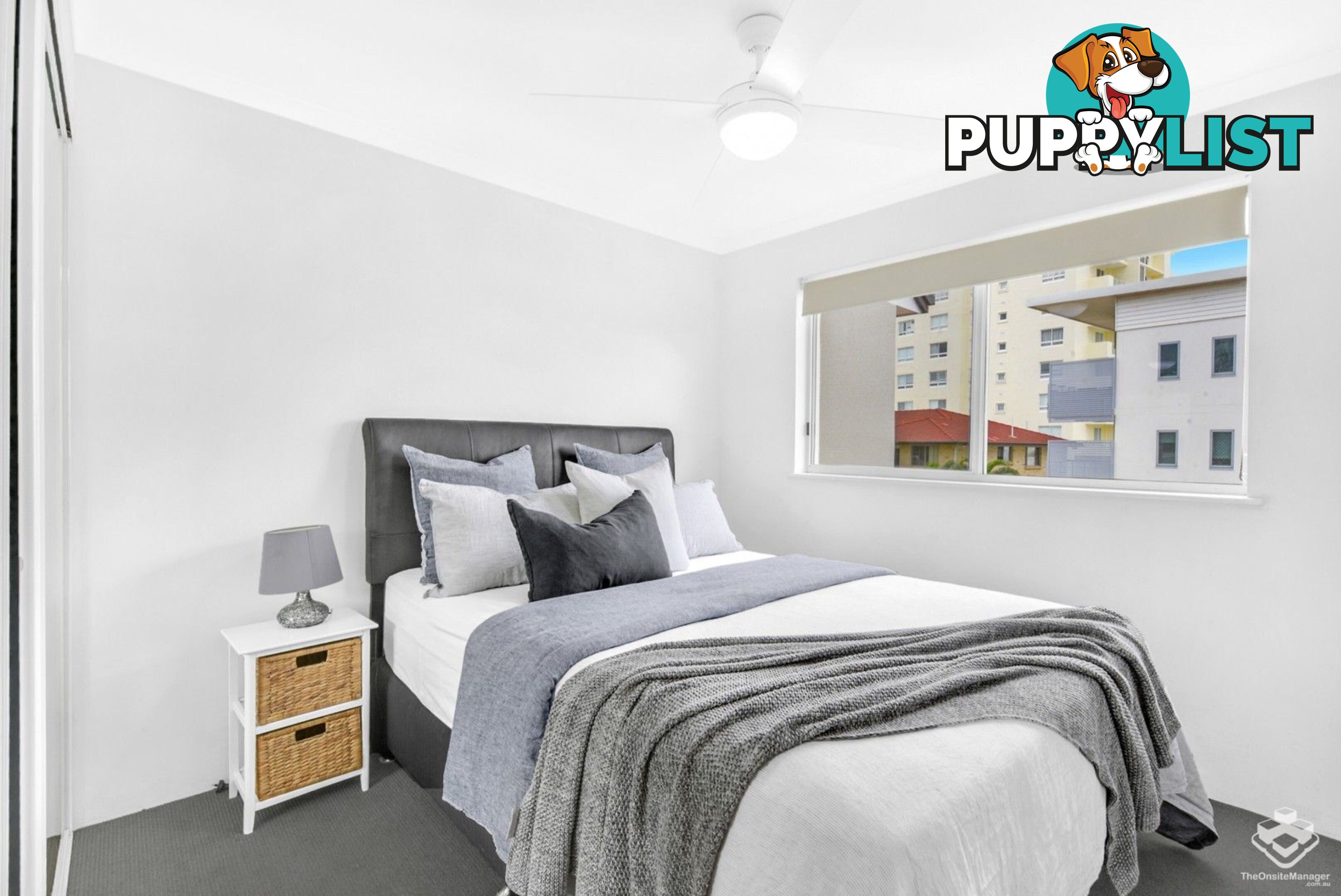 ID:21152862 220 Marine Parade Labrador QLD 4215