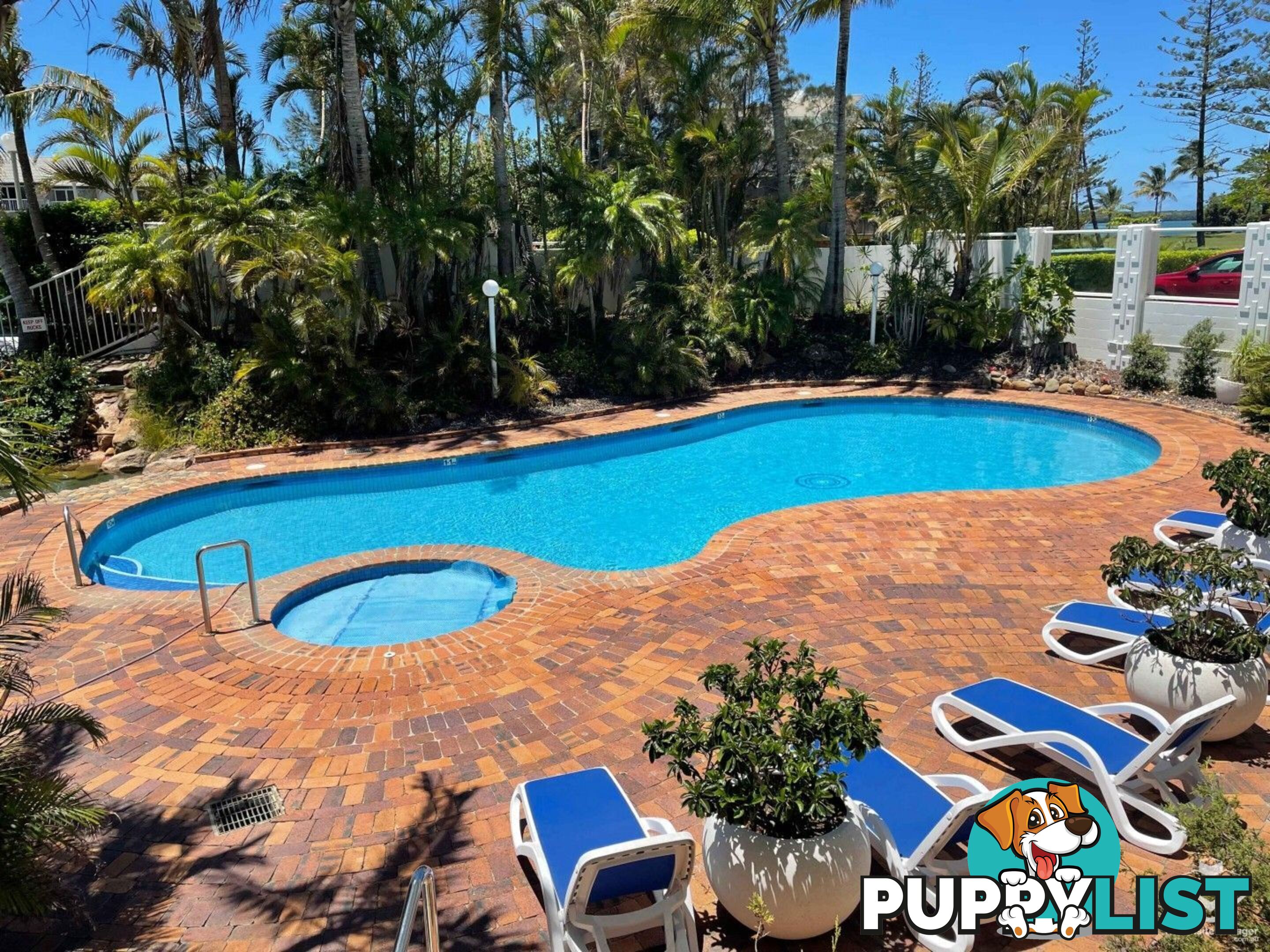 ID:21157475 7 Oatland Esplanade Runaway Bay QLD 4216