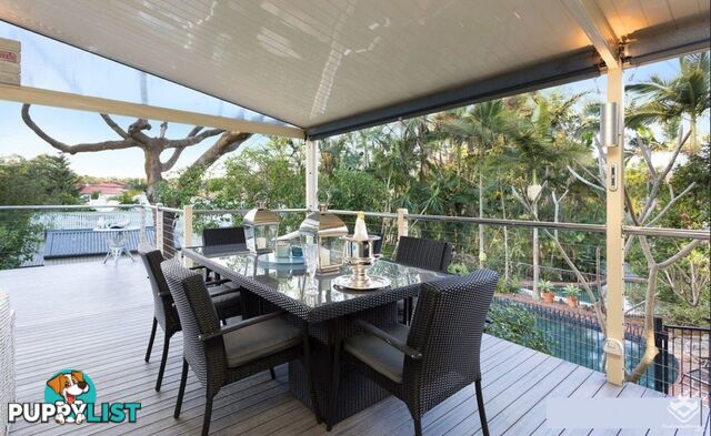 2 Dillingen Street Chapel Hill QLD 4069