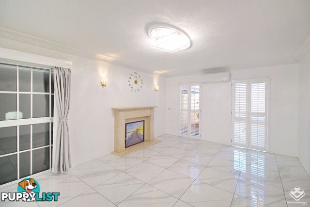 2 Dillingen Street Chapel Hill QLD 4069