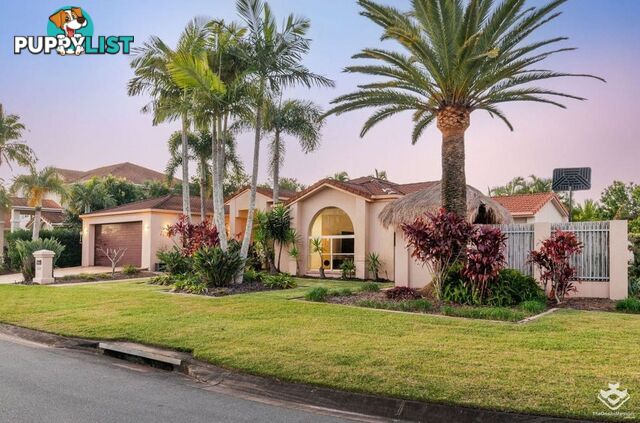 1643 Riverdale Court Hope Island QLD 4212
