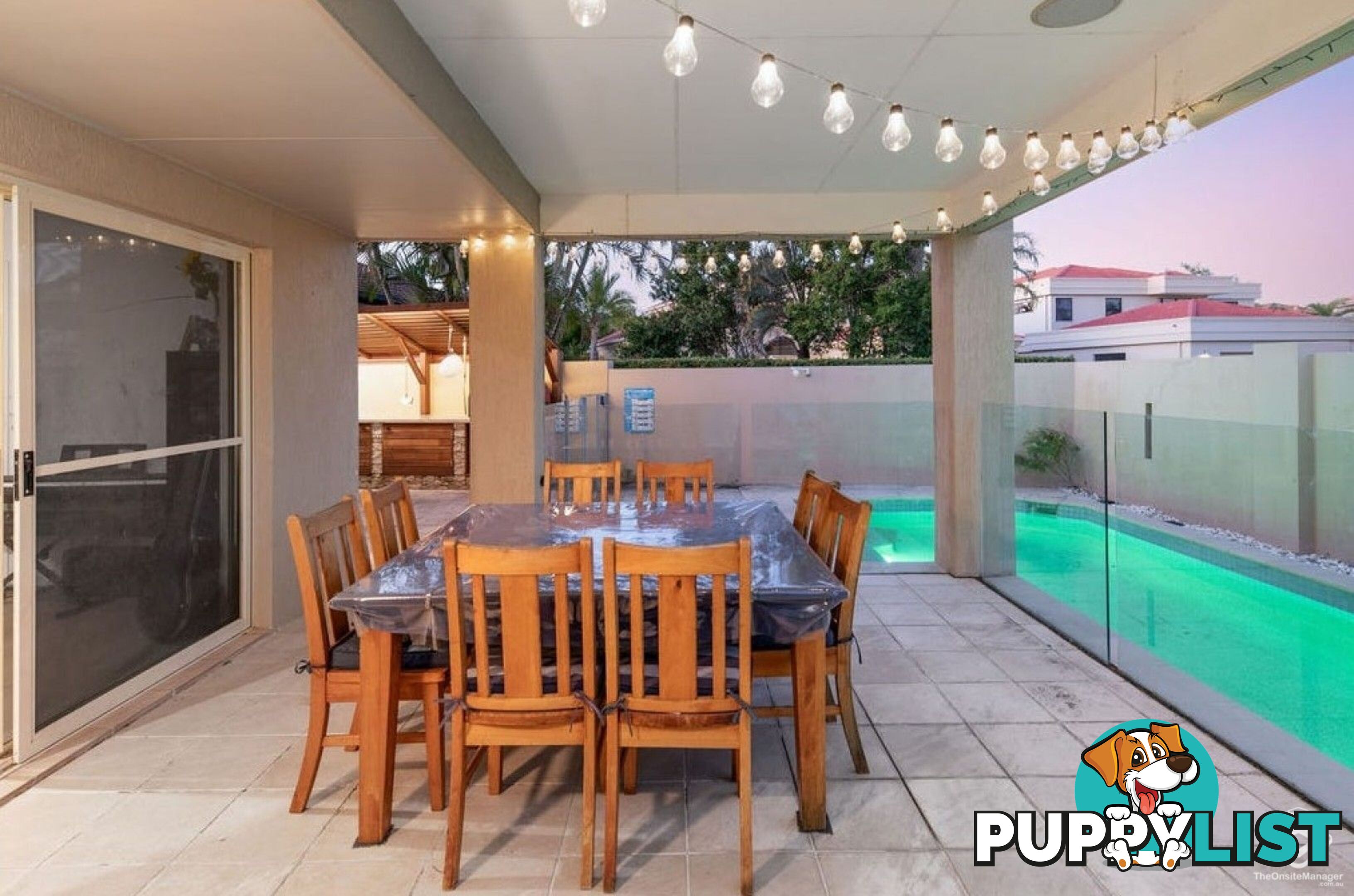 1643 Riverdale Court Hope Island QLD 4212
