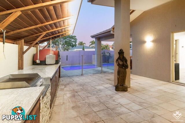 1643 Riverdale Court Hope Island QLD 4212