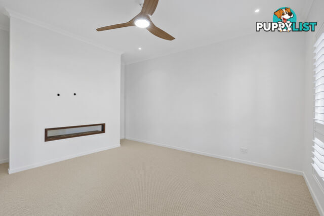 23 McAuley Parade Pacific Pines QLD 4211