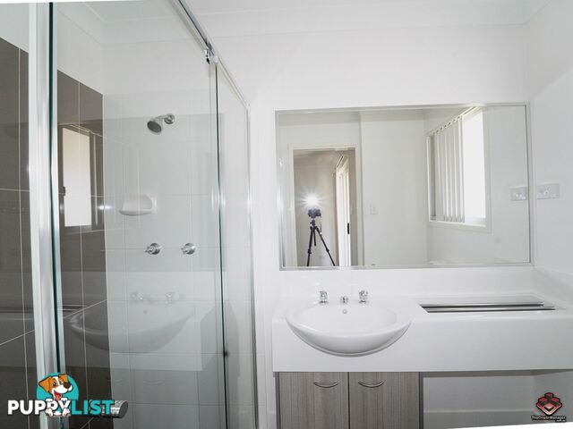 ID:3909806/75 Outlook Place Durack QLD 4077