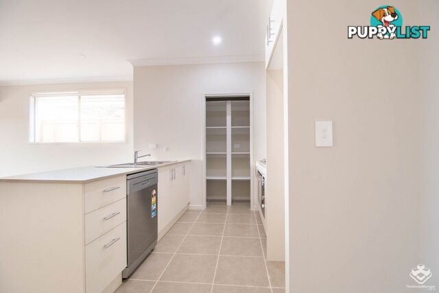 67 Dobbie Crescent Ripley QLD 4306