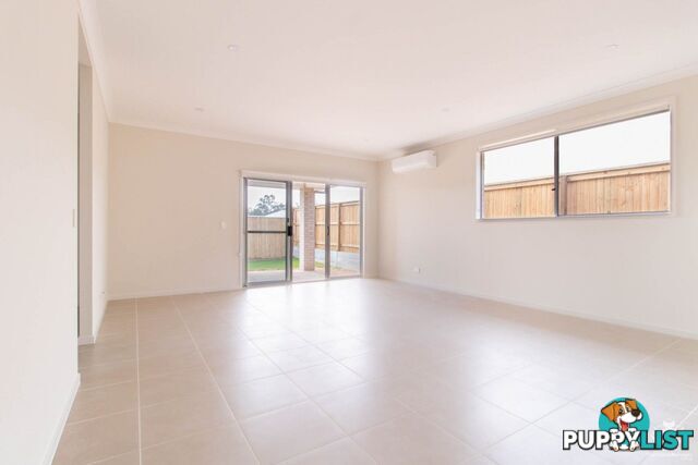 67 Dobbie Crescent Ripley QLD 4306