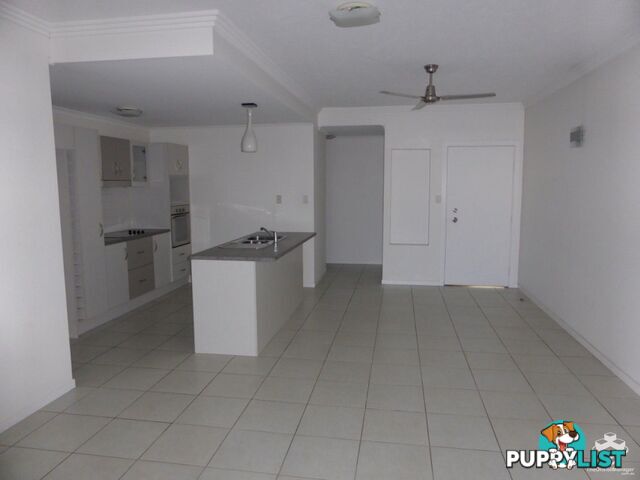 ID:21148541 6-24 Henry Street West End QLD 4810