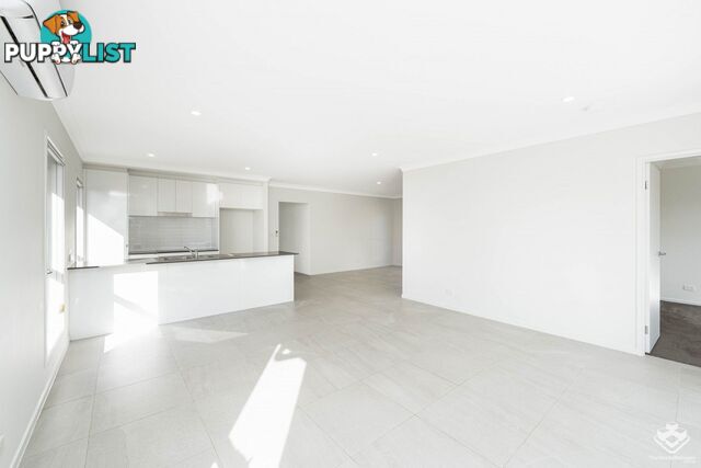 37 John Street Walloon QLD 4306