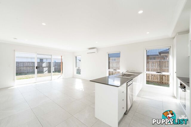 37 John Street Walloon QLD 4306