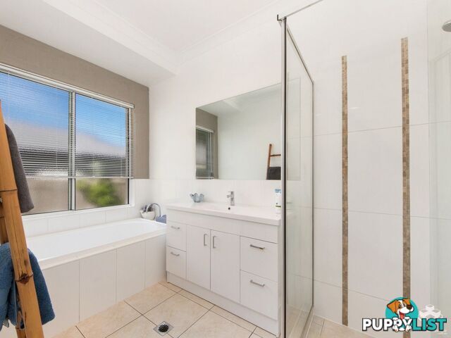 43 Roberts Drive Maudsland QLD 4210