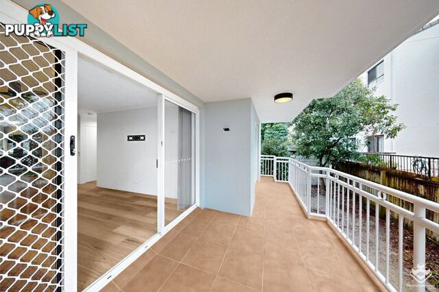 1/37 Mawarra Sreet Chevron Island QLD 4217