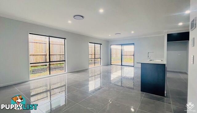 15 Freycinet Street Redland Bay QLD 4165