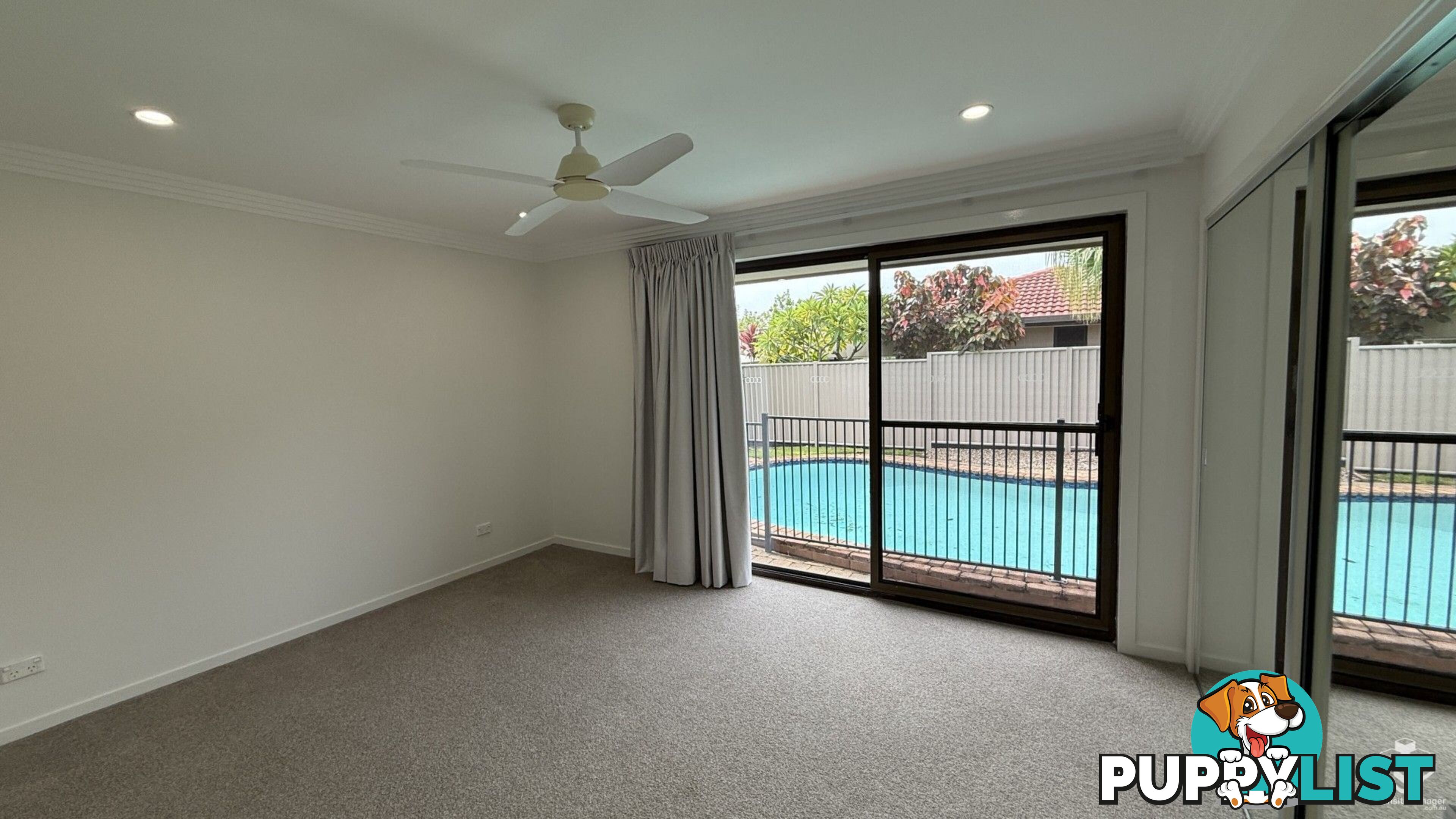 15 MacKay Close Bundall QLD 4217