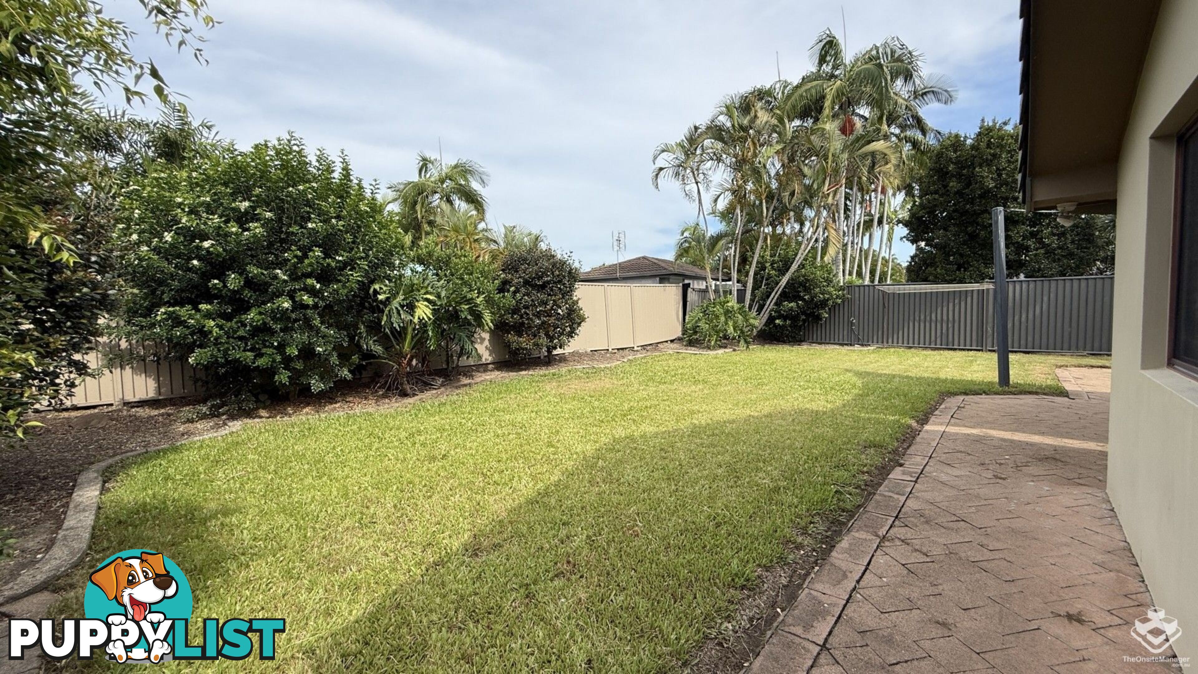 15 MacKay Close Bundall QLD 4217