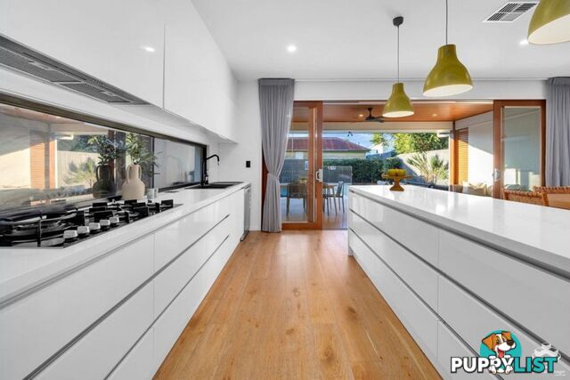 68 Raceview Avenue Hendra QLD 4011