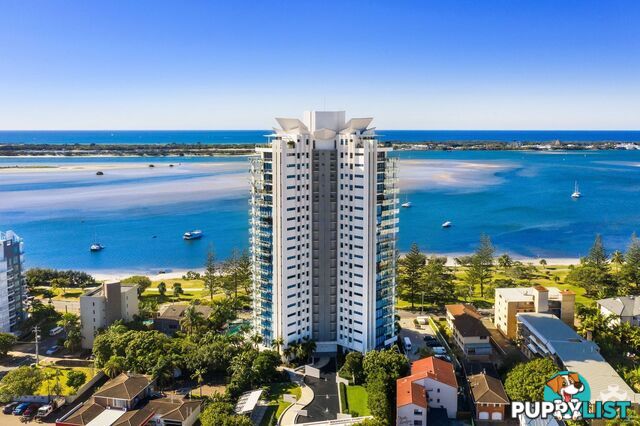 ID:21158437 230 Marine Parade Labrador Qld 4215