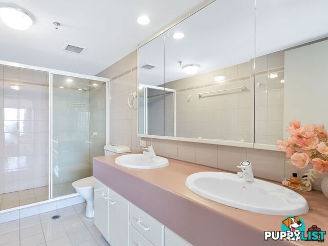 21 Bayview Street Runaway Bay QLD 4216