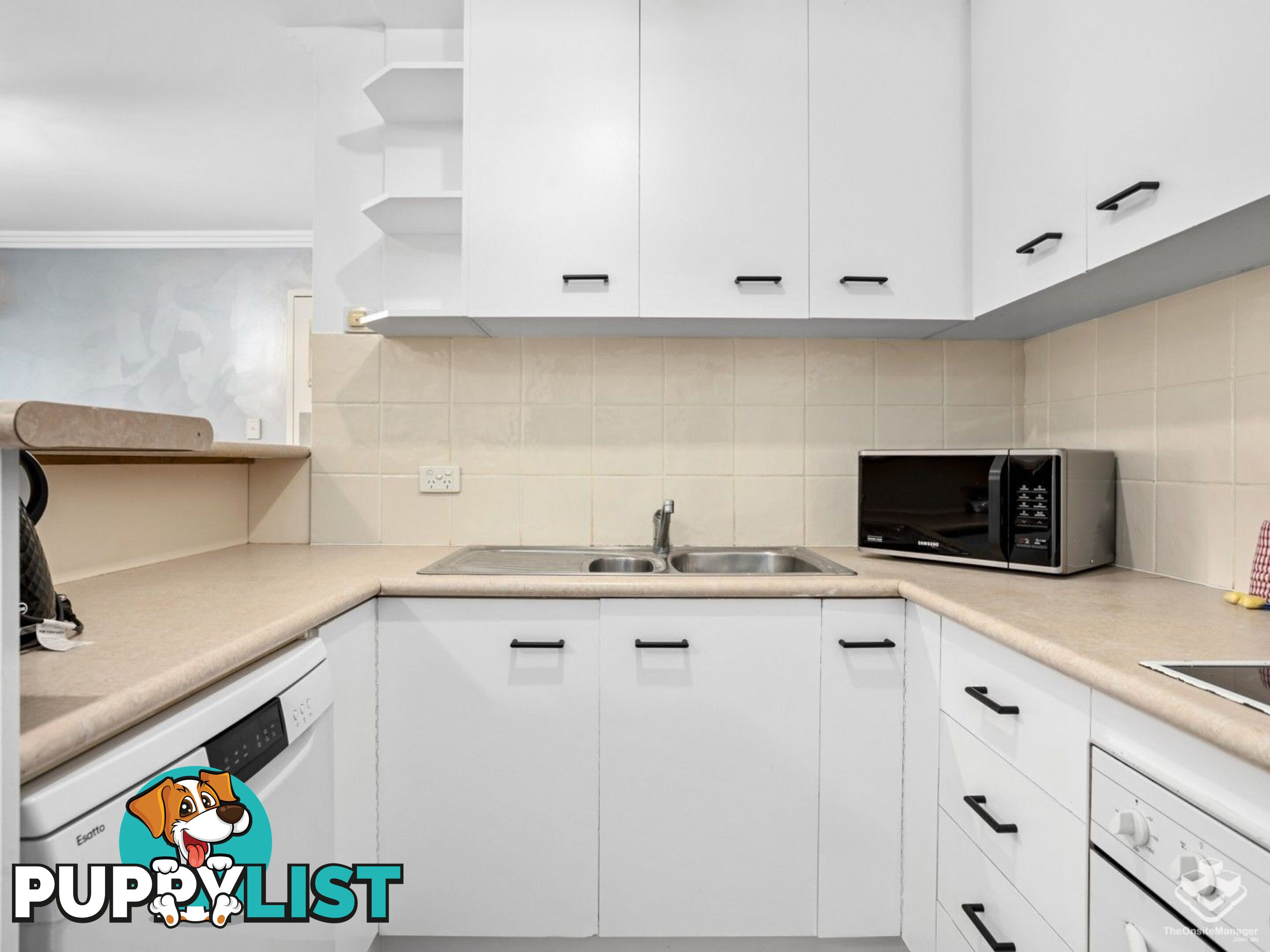 ID:21155885 96 Stanhill Drive Surfers Paradise QLD 4217