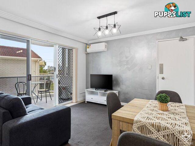 ID:21155885 96 Stanhill Drive Surfers Paradise QLD 4217