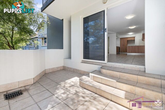 1 and 9 Railway Avenue Indooroopilly QLD 4068