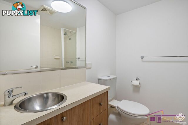 1 and 9 Railway Avenue Indooroopilly QLD 4068