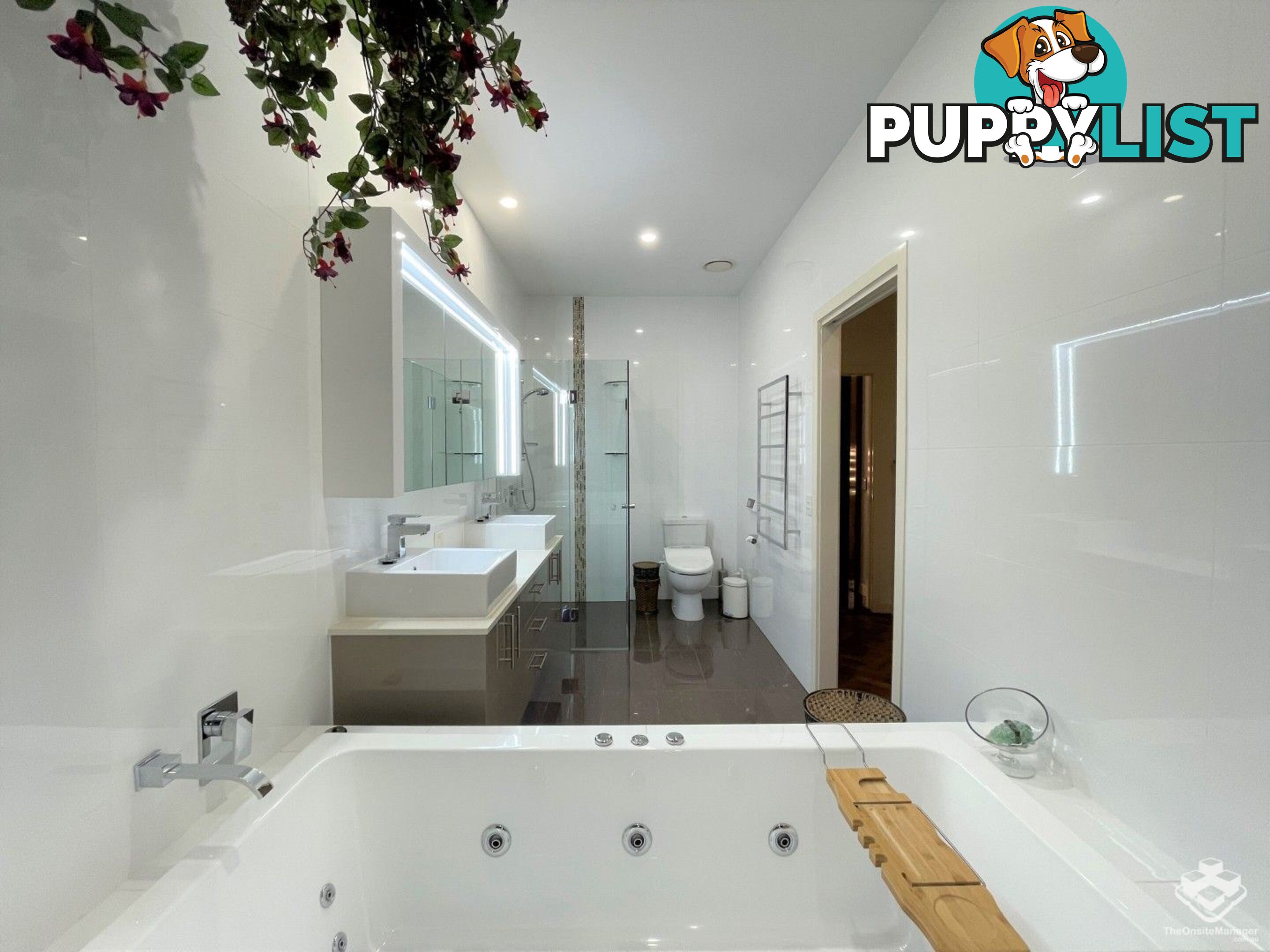 ID:21156469 3046 Quay South Drive Carrara QLD 4211