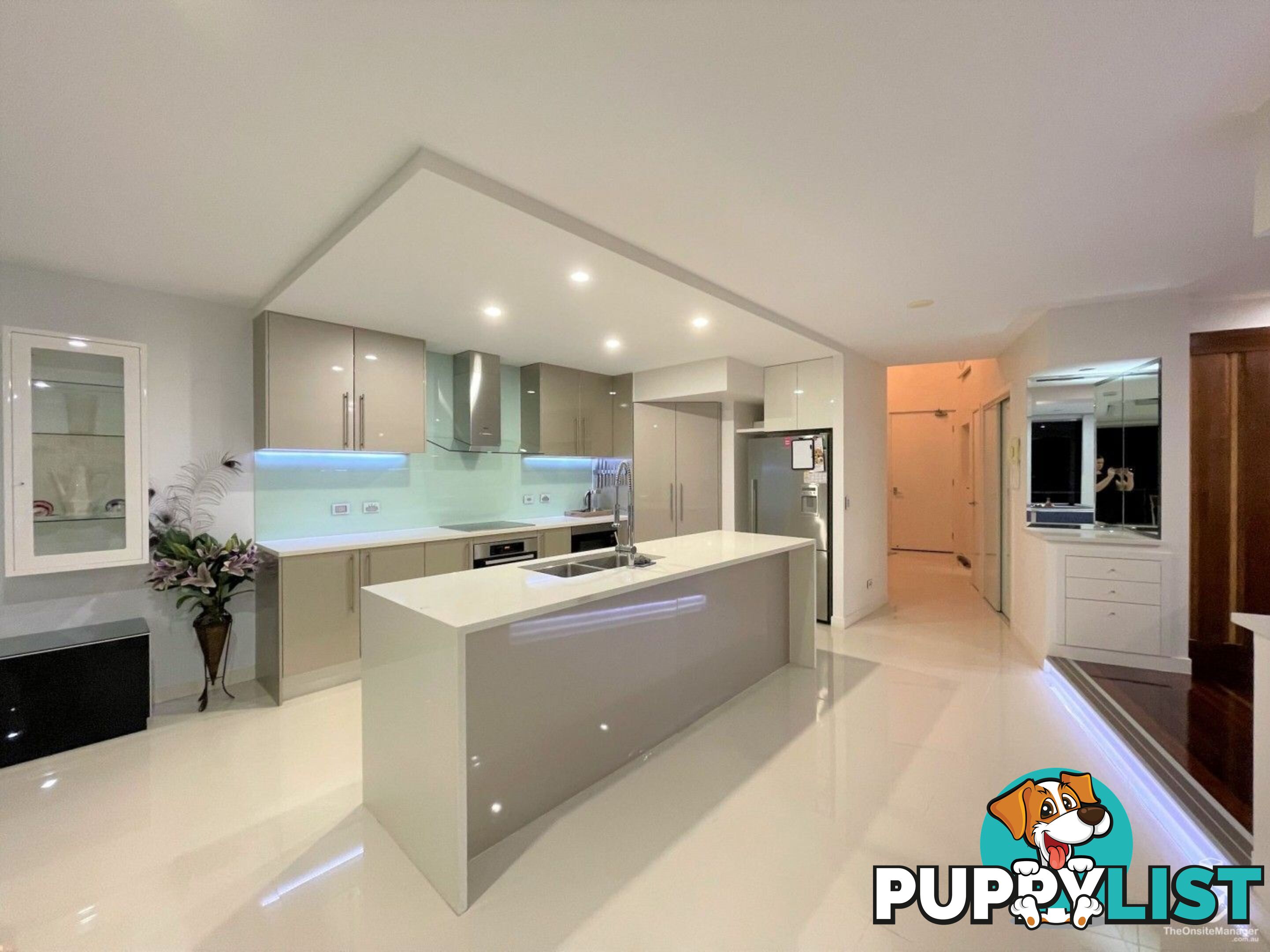 ID:21156469 3046 Quay South Drive Carrara QLD 4211