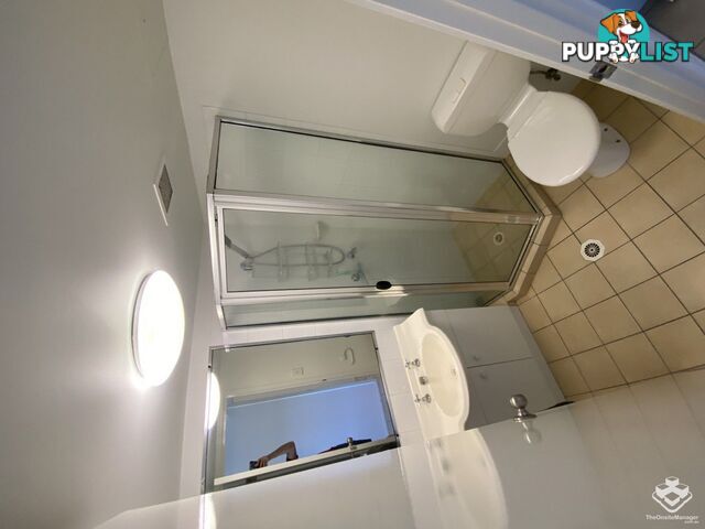ID:21152773 129-131 Currumburra Road Ashmore Qld 4214