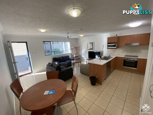 ID:21152773 129-131 Currumburra Road Ashmore Qld 4214