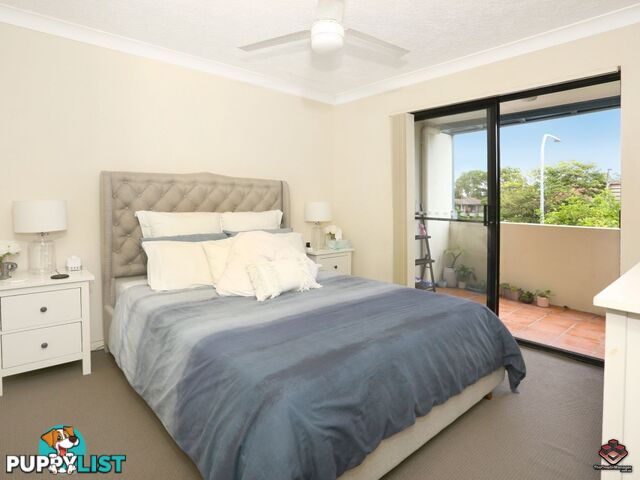 ID:3895308/38 Labrador Street Labrador QLD 4215