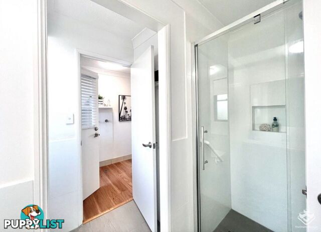 31/172 Barrier Reef Drive Mermaid Waters QLD 4218