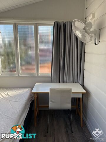 37 Sedgebrook Street Spring Hill QLD 4000