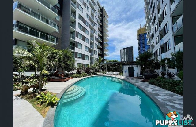 10803/16 Edmondstone Street South Brisbane QLD 4101