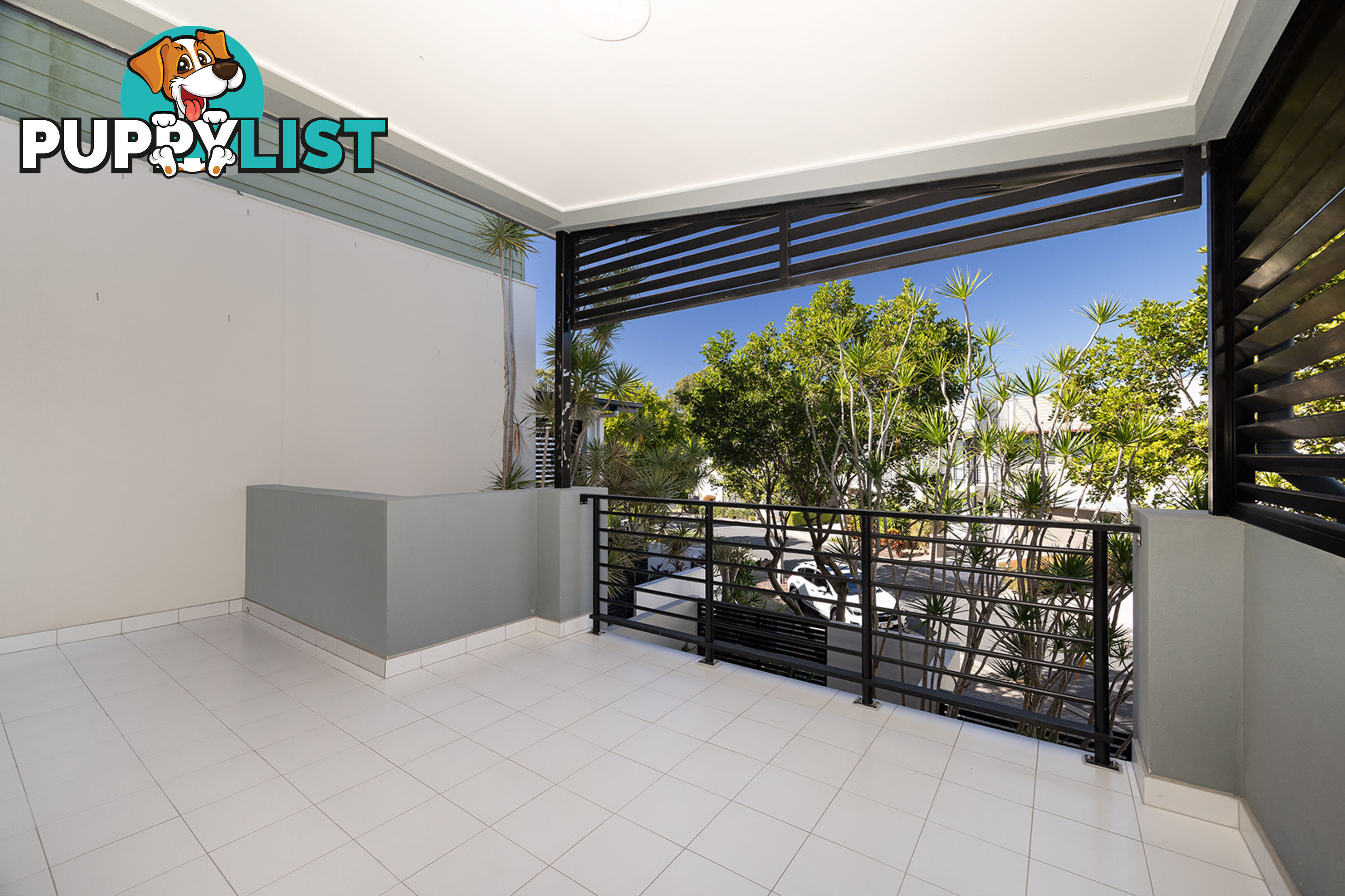 2 / 16 Surbiton Court Carindale QLD 4152