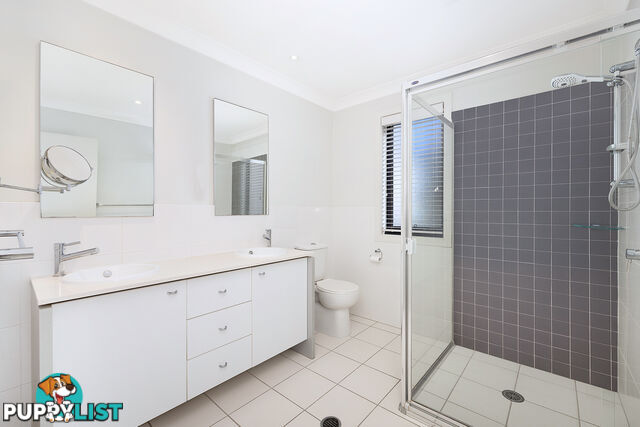 2 / 16 Surbiton Court Carindale QLD 4152