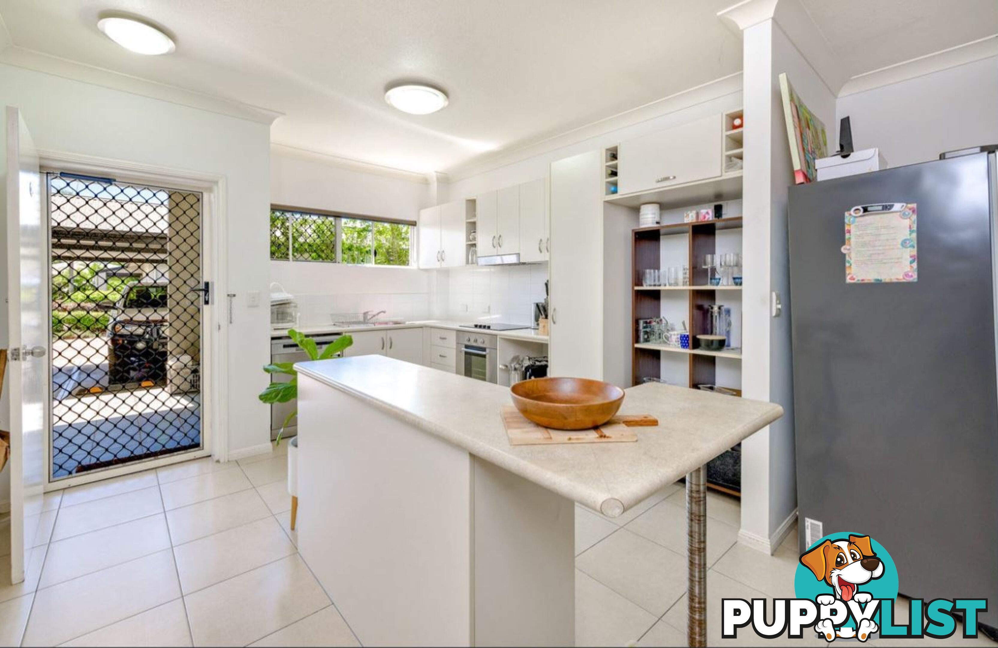 ID:21152012 1-13 Ernest Street Redlynch QLD 4870
