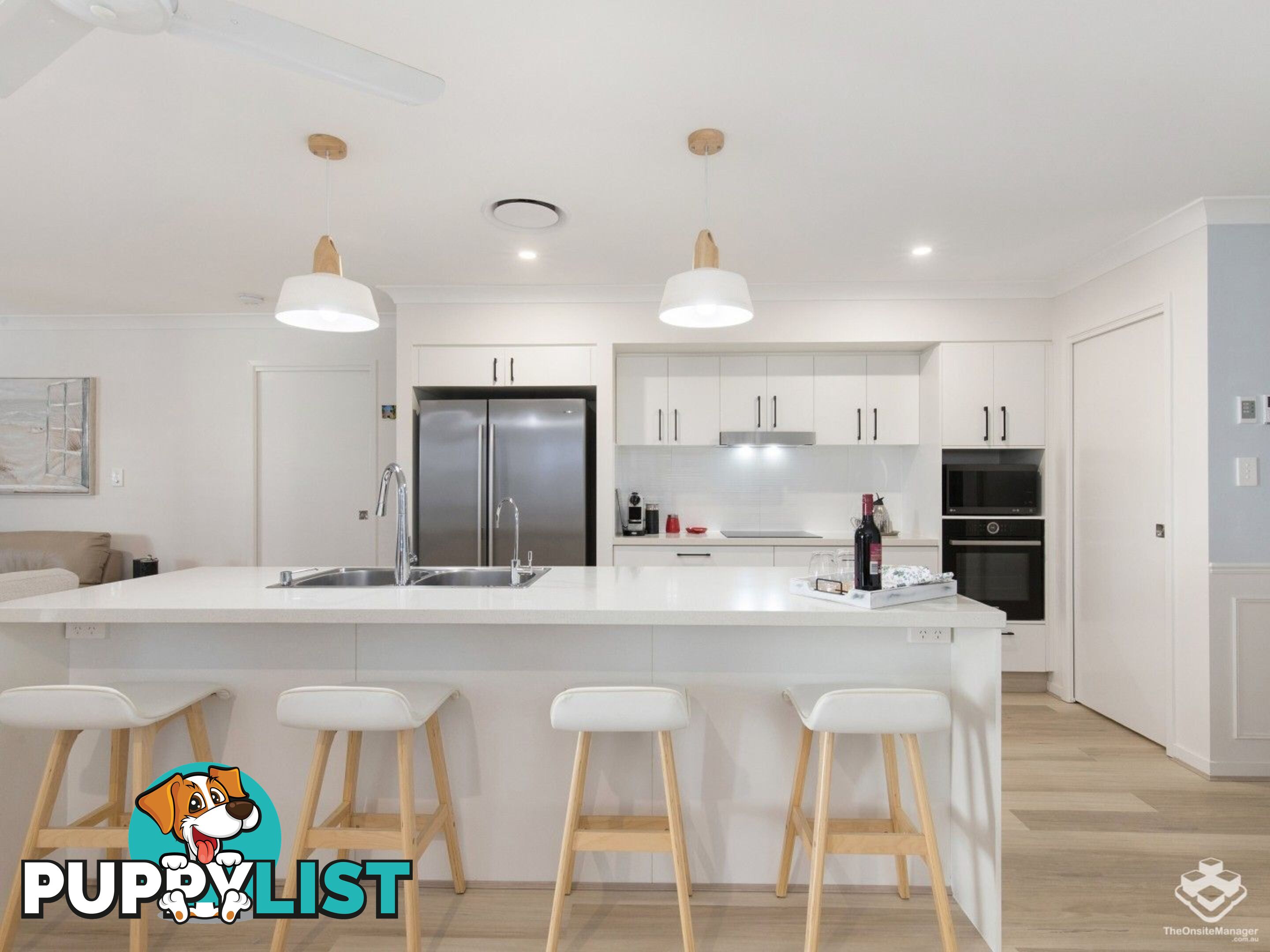8 Field Street Helensvale QLD 4212